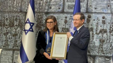 الدكتورة دالية فضيلي : مبادرة وصاحبة رؤيا 